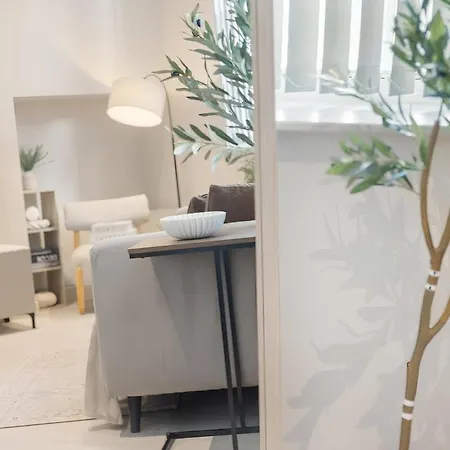 شقة Cosy & Modern Centre